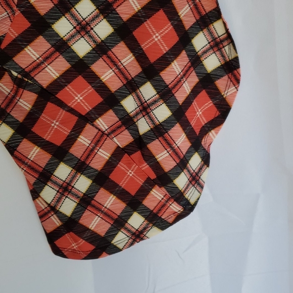 Top - Picture 3 of 5